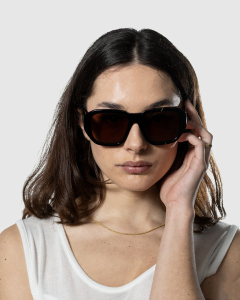 Broken Cosmo Bordeaux